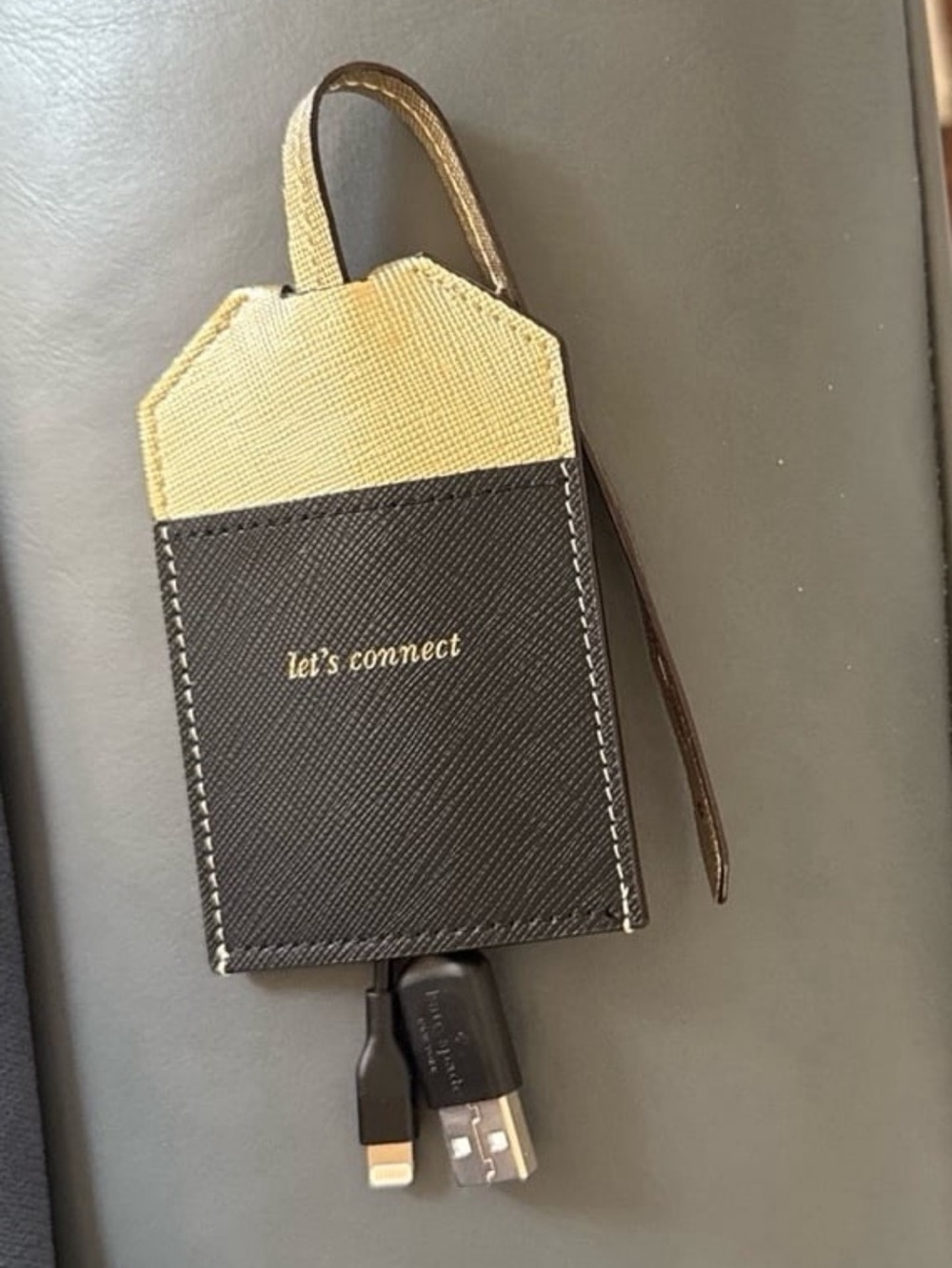 Kate Spade Luggage Tag Charging cable